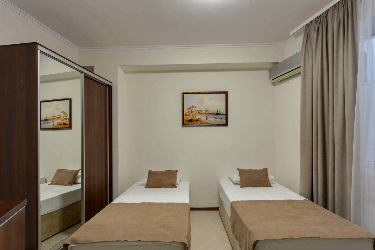 Гостиница Ирина Евпатория