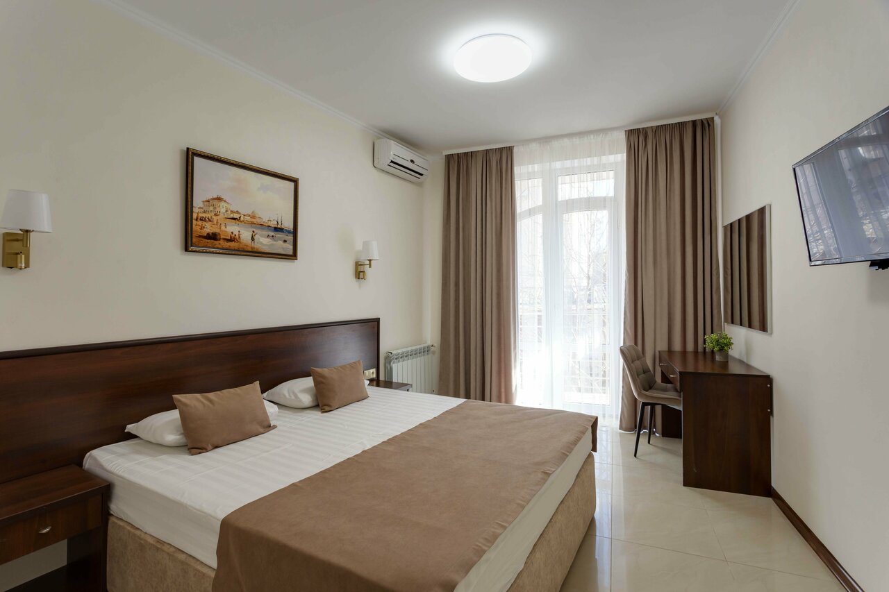 Гостиница Ирина Евпатория