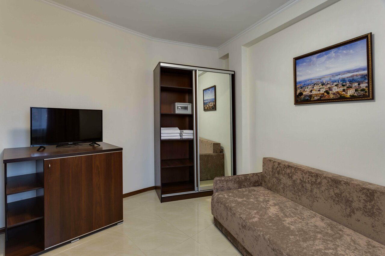 Гостиница Ирина Евпатория