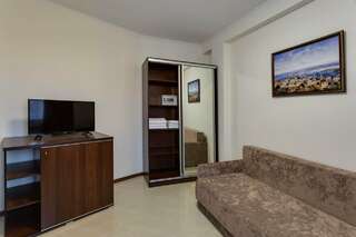 Гостиница Ирина Евпатория Четырехместный номер-6