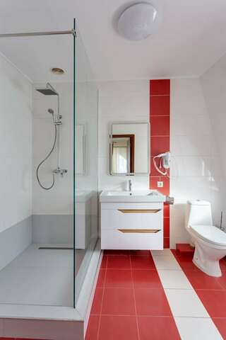 Гостиница Ирина Евпатория Трехместный номер «Комфорт»-9